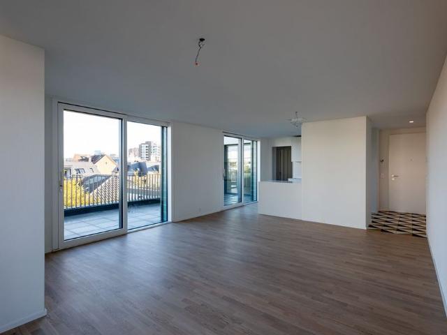 2.5 Zimmer, 70 m², 4. Stock