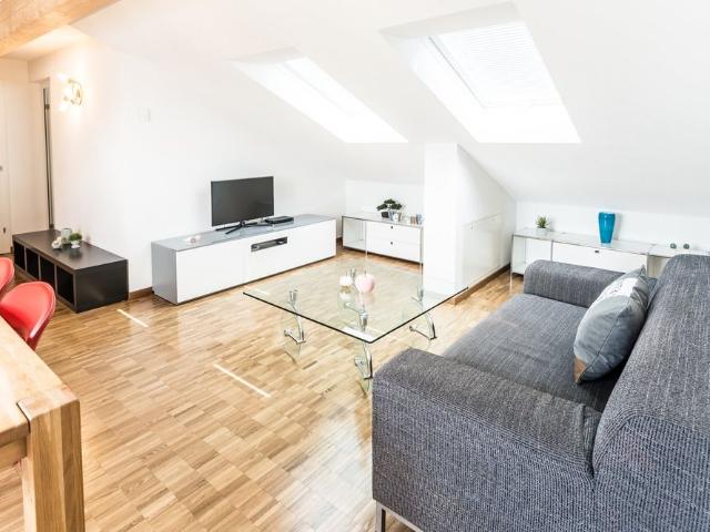 2.5 Zimmer, 70 m², 5. Stock