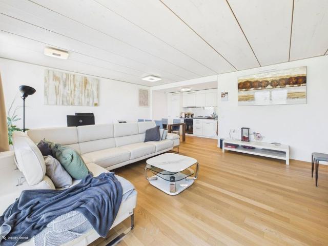2.5 Zimmer, 70 m², 6. Stock