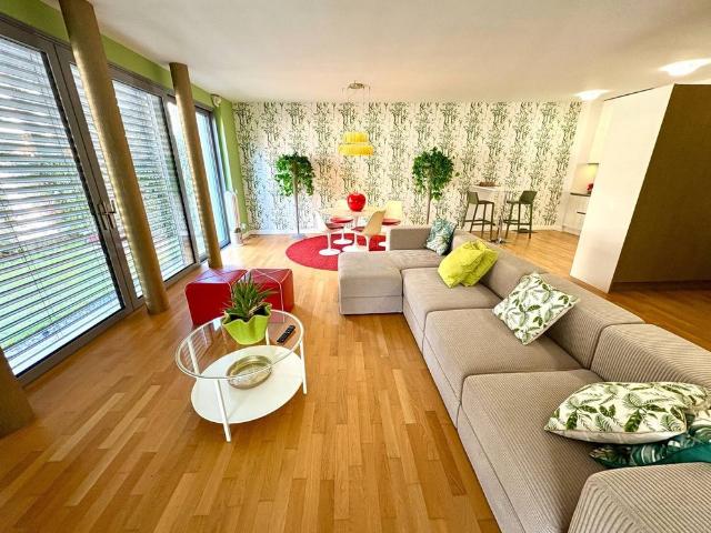 2.5 Zimmer, 70 m², EG