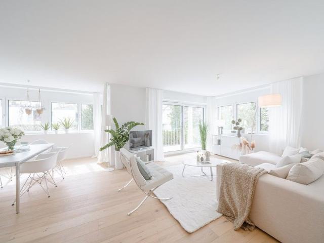 2.5 Zimmer, 71 m², 1. Stock