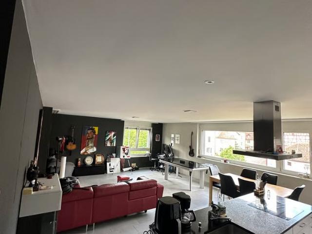 2.5 Zimmer, 71 m², 1. Stock