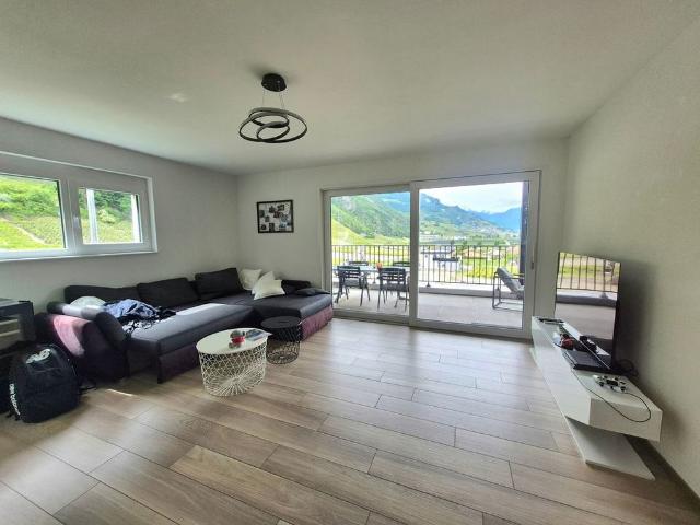 2.5 Zimmer, 71 m², 27. Stock
