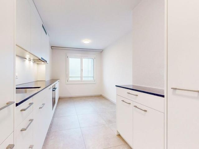 2.5 Zimmer, 71 m², 4. Stock
