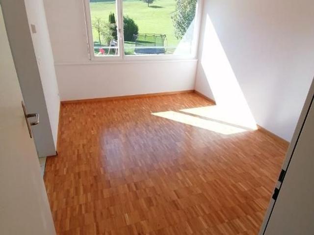 2.5 Zimmer, 72 m², 1. Stock