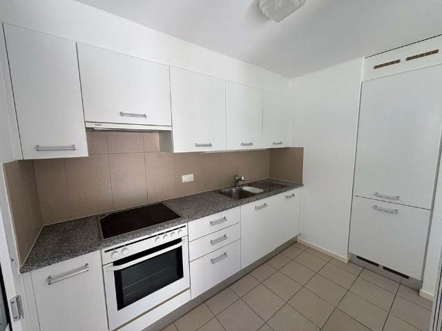 2.5 Zimmer, 72 m², 1. Stock