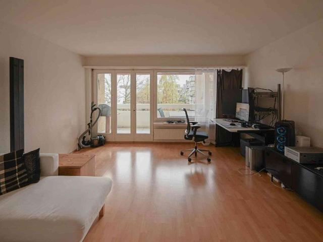 2.5 Zimmer, 72 m², 2. Stock