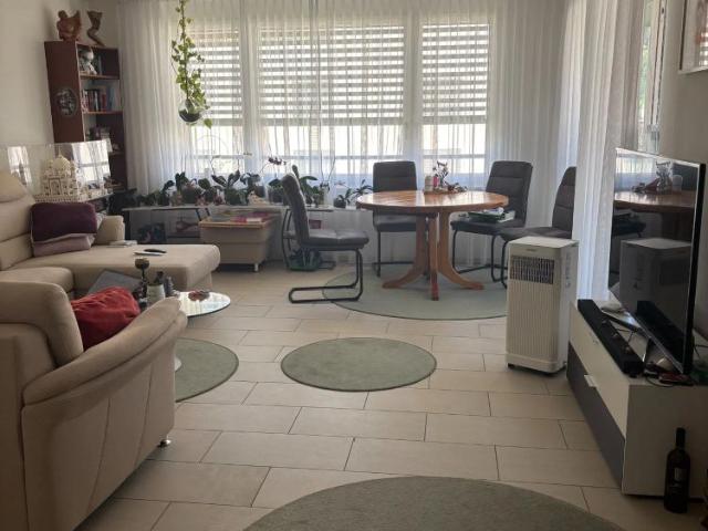 2.5 Zimmer, 72 m²
