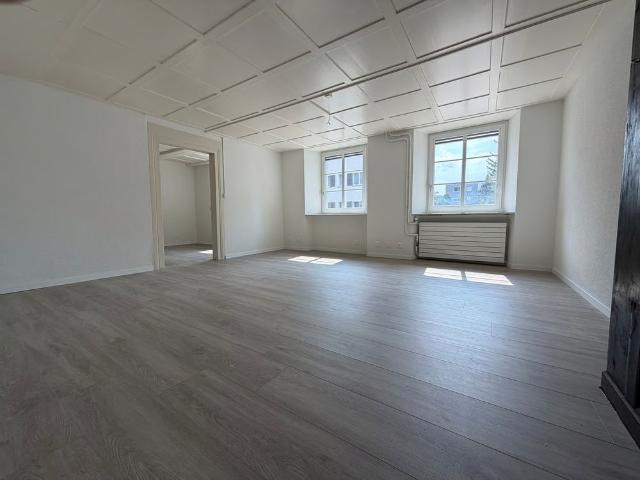 2.5 Zimmer, 72 m², EG