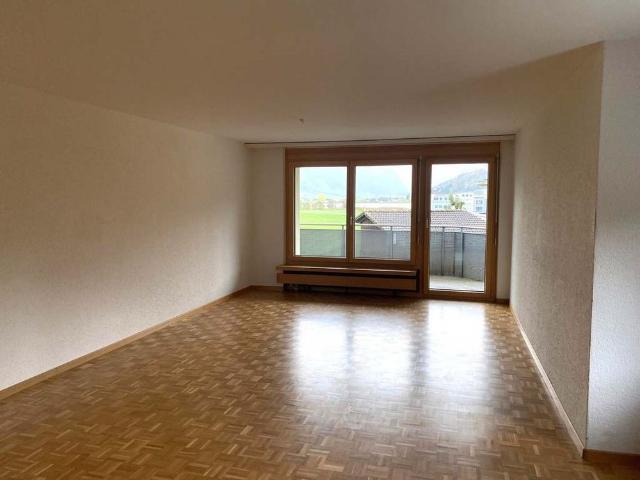2.5 Zimmer, 73 m², 1. Stock