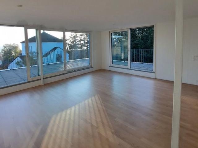 2.5 Zimmer, 73 m², 2. Stock