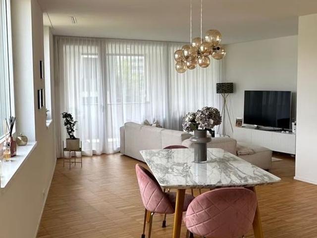 2.5 Zimmer, 73 m², 4. Stock