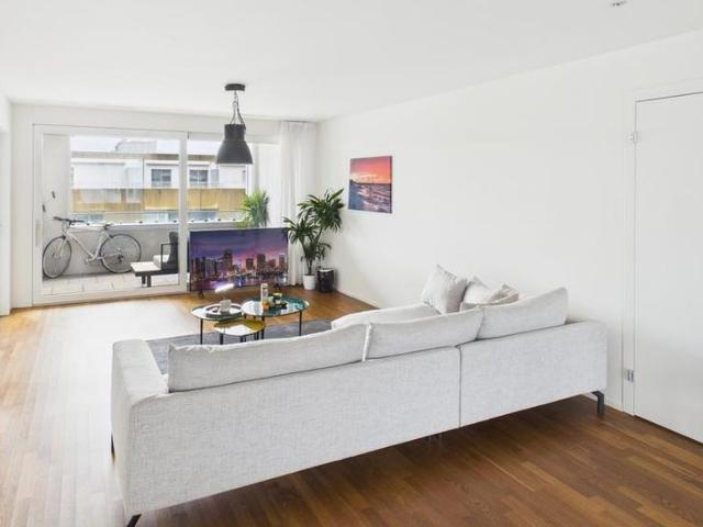 2.5 Zimmer, 73 m², 4. Stock
