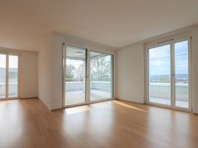 2.5 Zimmer, 73 m², 4. Stock