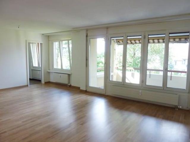 2.5 Zimmer, 73 m², EG