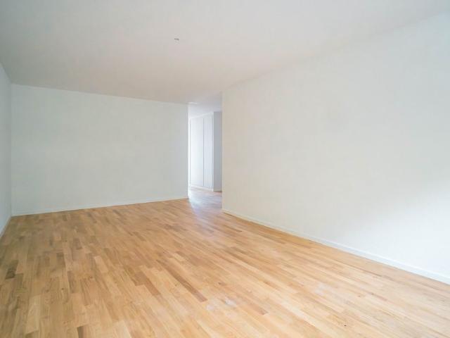 2.5 Zimmer, 73 m², EG