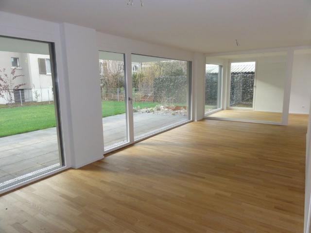 2.5 Zimmer, 73 m², EG