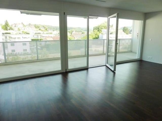 2.5 Zimmer, 73 m², EG
