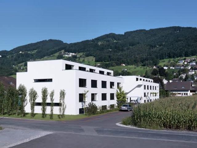 2.5 Zimmer, 73 m², EG