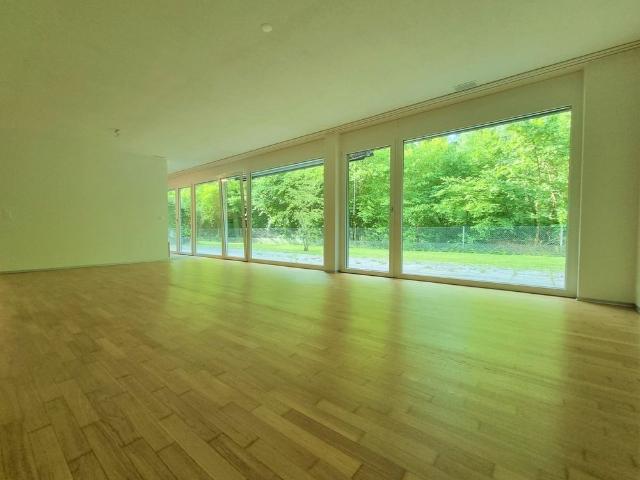 2.5 Zimmer, 85 m², EG