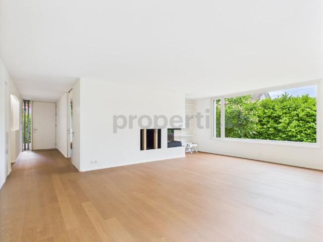 2.5 Zimmer, 85 m², EG