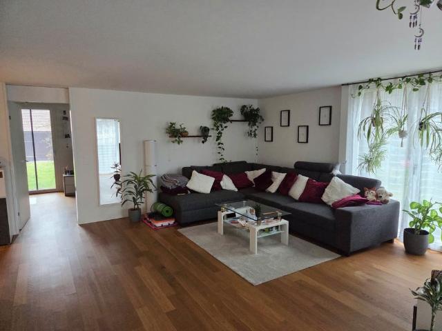 2.5 Zimmer, 85 m², EG