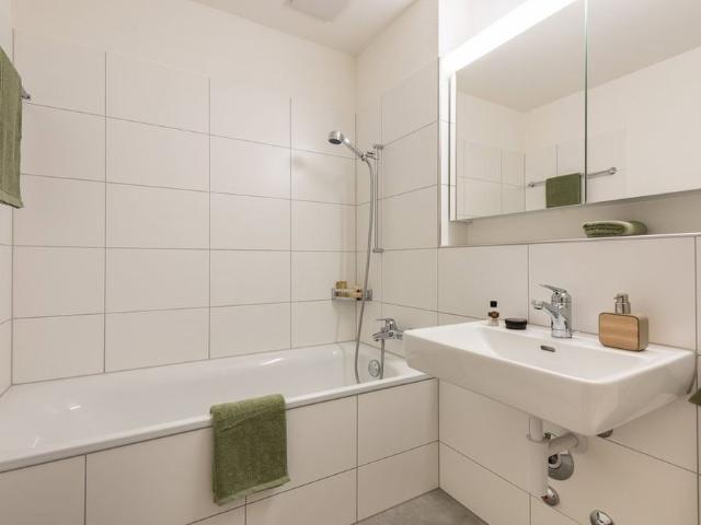 2.5 Zimmer, 86 m², 3. Stock
