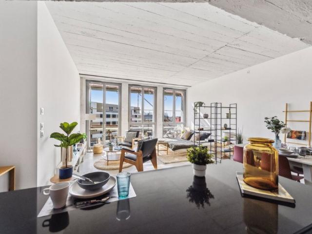 2.5 Zimmer, 86 m², 1. Stock