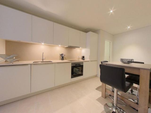 2.5 Zimmer, 86 m², 2. Stock