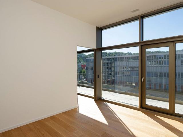 2.5 Zimmer, 86 m², 2. Stock
