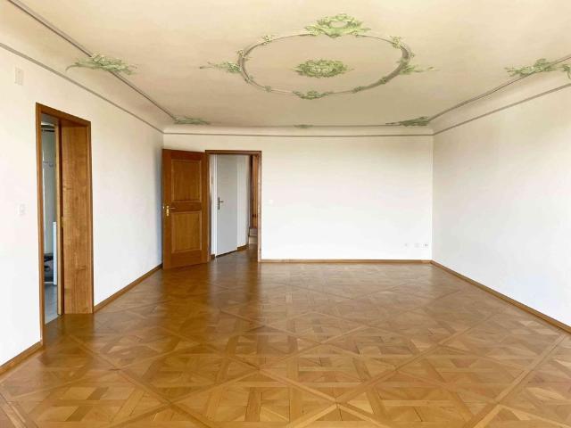 2.5 Zimmer, 86 m², 2. Stock
