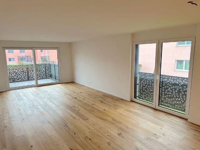 2.5 Zimmer, 86 m², EG