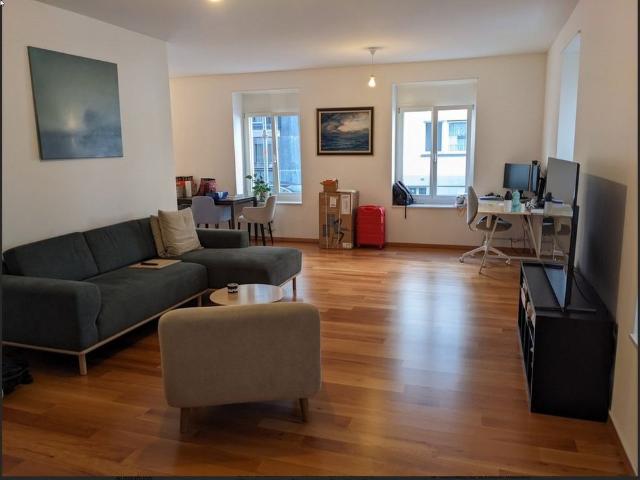 2.5 Zimmer, 87 m², EG