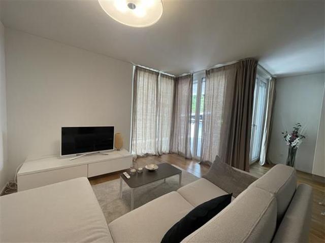 2.5 Zimmer, 80 m², 1. Stock