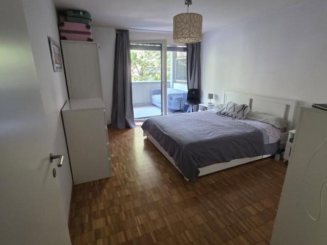2.5 Zimmer, 80 m², 2. Stock