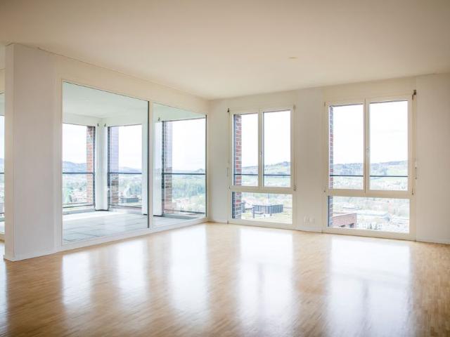 2.5 Zimmer, 80 m², 6. Stock