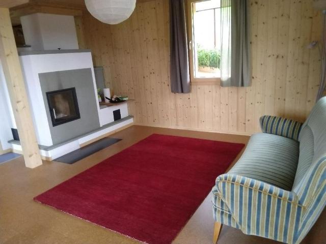 2.5 Zimmer, 80 m², EG
