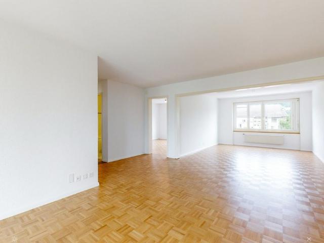 2.5 Zimmer, 81 m², 3. Stock