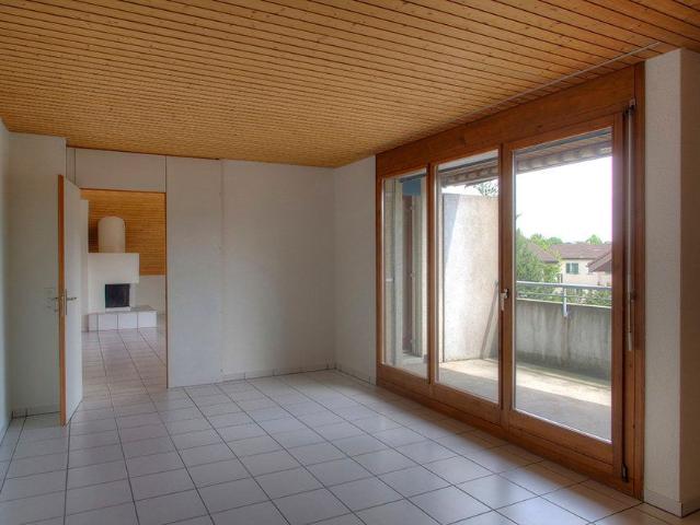 2.5 Zimmer, 81 m², 1. Stock
