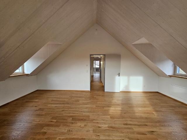 2.5 Zimmer, 82 m², 3. Stock