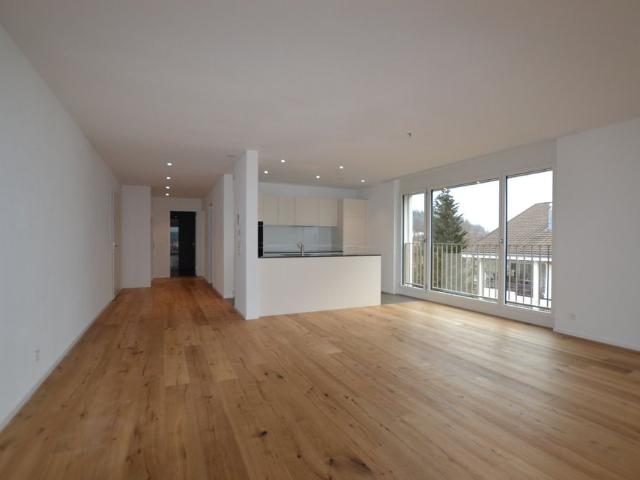 2.5 Zimmer, 82 m², 3. Stock