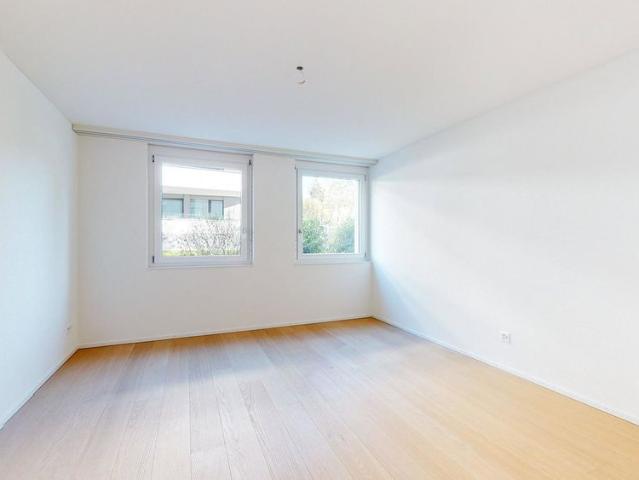 2.5 Zimmer, 82 m², EG