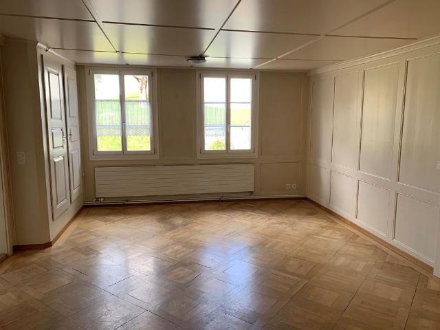 2.5 Zimmer, 83 m², 1. Stock