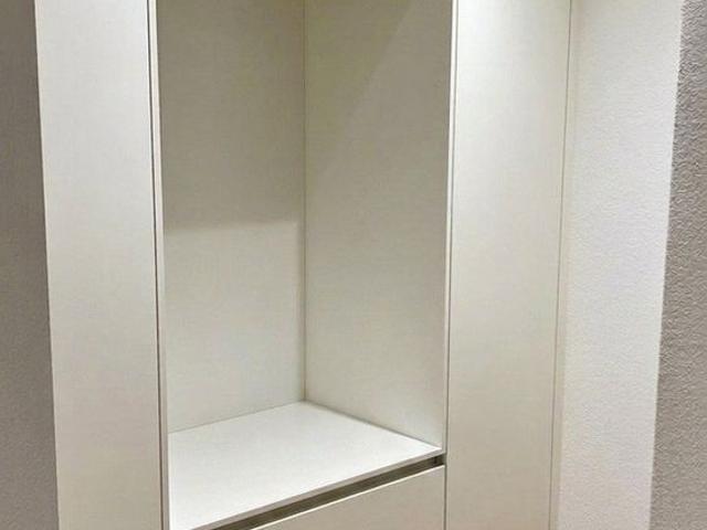 2.5 Zimmer, 83 m², 1. Stock