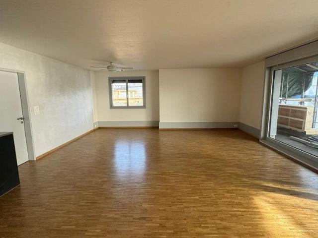2.5 Zimmer, 83 m², 5. Stock
