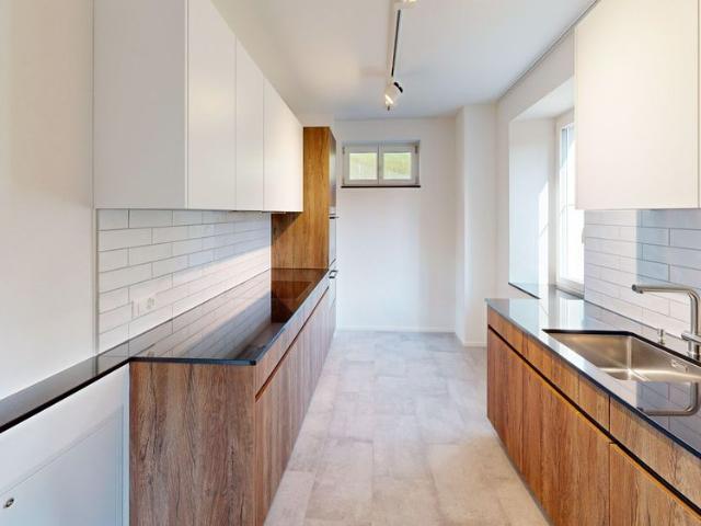 2.5 Zimmer, 83 m², EG