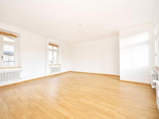 2.5 Zimmer, 94 m², 2. Stock