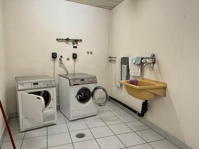 2.5 Zimmer, 94 m², 4. Stock