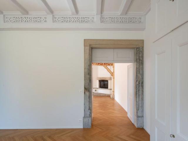 2.5 Zimmer, 96 m², EG