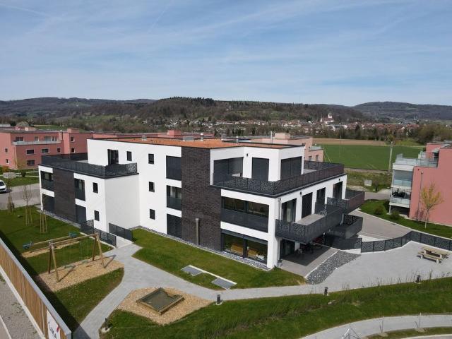 2.5 Zimmer, 98 m², 2. Stock